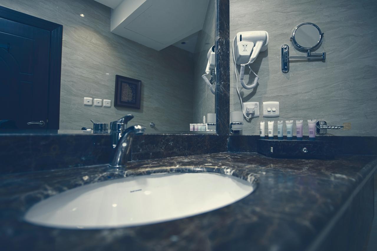 Rest Night Serviced Apartments Wadi ad Dawasir Bagian luar foto